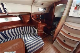 BENETEAU OCEANIS 411 CLIPPER 2003 RYB (8)