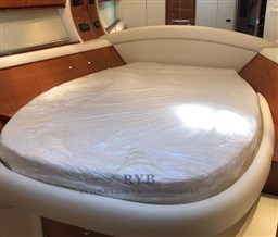 PERSHING 54 2001 RYB (11)