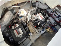 BAVARIA S32 2017 RYB (28)