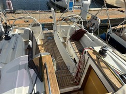 ELAN 394 2012 RYB  (20)