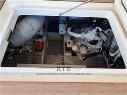 FAIRLINE PHATNOM 50 2005 RYB  (51)