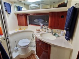 FAIRLINE PHATNOM 50 2005 RYB  (44)