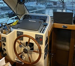 PORTOFINO 10 FLY 2007 RYB (8)