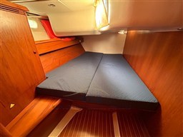 JEANNEAU SUN ODYSSEY 49 2004 RYB (8)