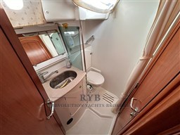 JEANNEAU SUN ODYSSEY 49 2004 RYB (10)