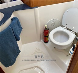 BAVARIA 29 SPORT 2006 RYB (27)