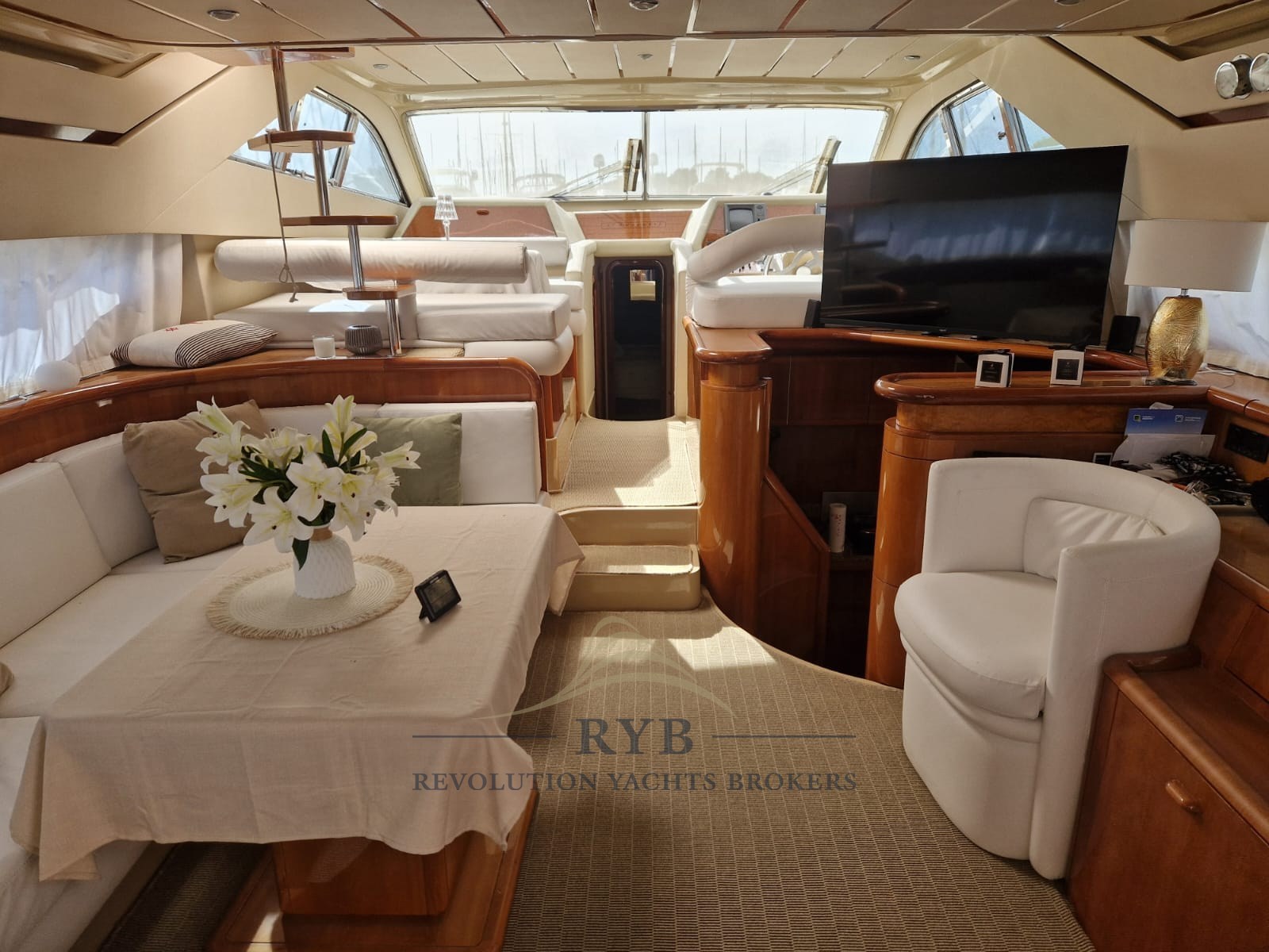 FERRETTI 57 1999 RYB (25)