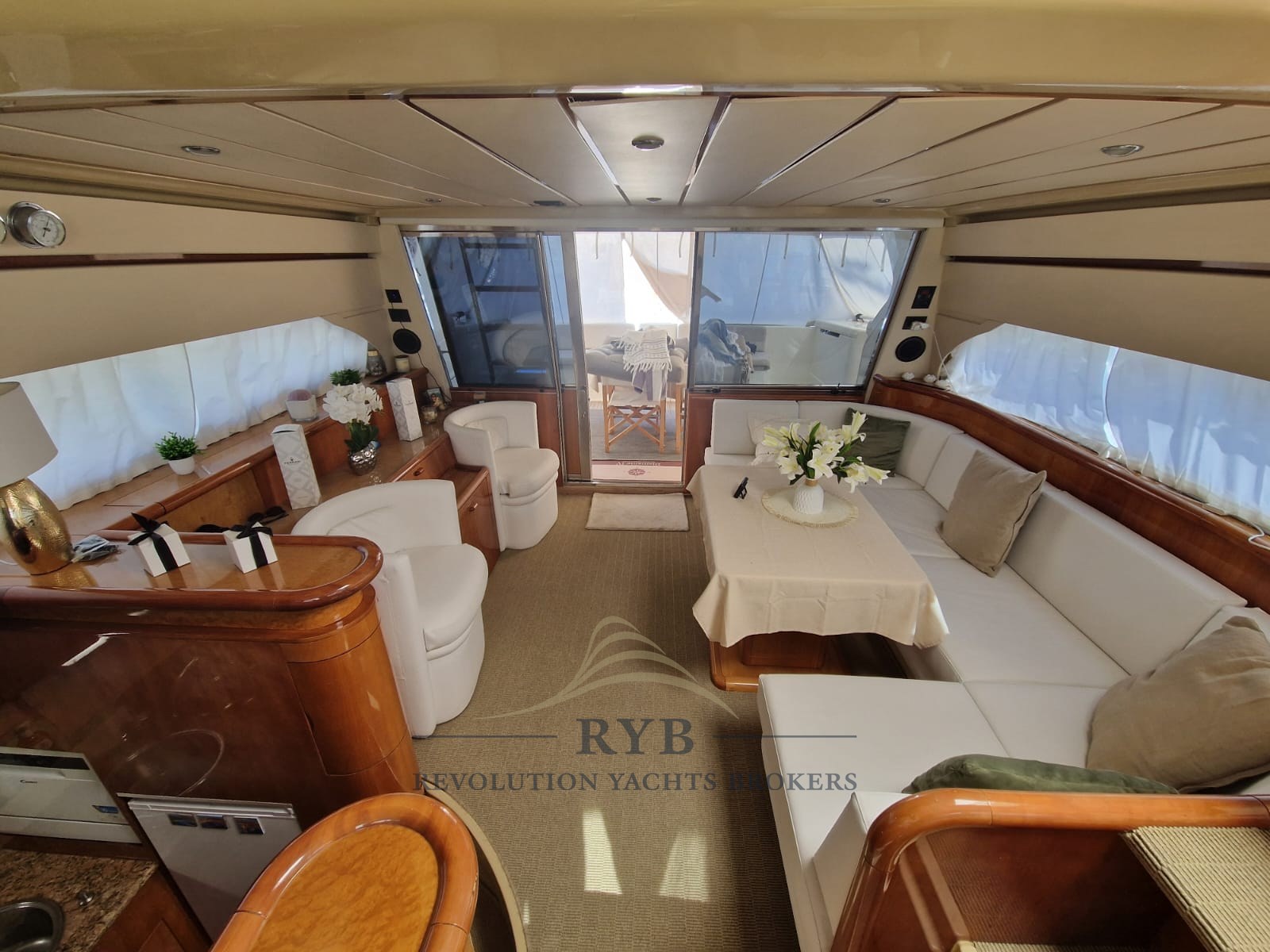 FERRETTI 57 1999 RYB (12)