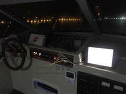 AZIMUT AZ32 TARGA RYB (4)