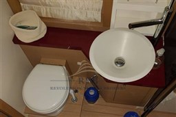 Sessa C52 2008 RYB (12)