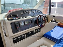 JEANNEAU PRESTIGE 36 FLY 2006 RYB (4)