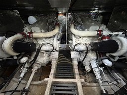 UNIESSE 42 1990 FLY RYB (21)