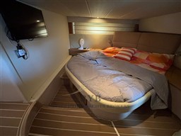 SESSA MARINA C42 2006-2008 RYB (20)