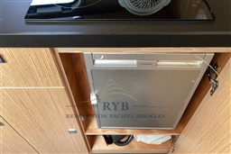 Bavaria S29 2021 RYB (51)