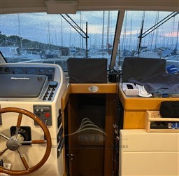 PORTOFINO 10 FLY 2007 RYB (6)