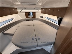 BENETEAU ANTARES 9 2024 RYB (1)