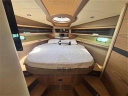 AIRON MARINE 4800 T TOP 2010 RYB (7)