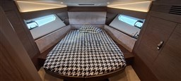 BENETEAU GT46 2017 RYB (32)