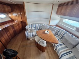 PERSHING 45 2005 RYB (25)