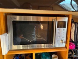 CRANCHI ENDURANCE 33 2009 RYB (6)