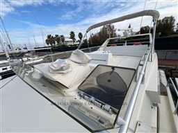 FERRETTI 52 S FLY 1992 RYB (34)