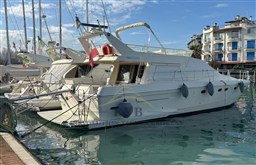 FERRETTI 52 S FLY 1992 RYB (44)