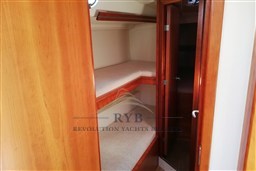 HANSE 430e 2008 RYB (32)
