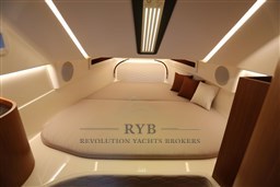 CAPELLI STRADIVARI 43 2022 RYB