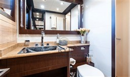 Overmarine Mangusta 80 2009 Ryb  (1)