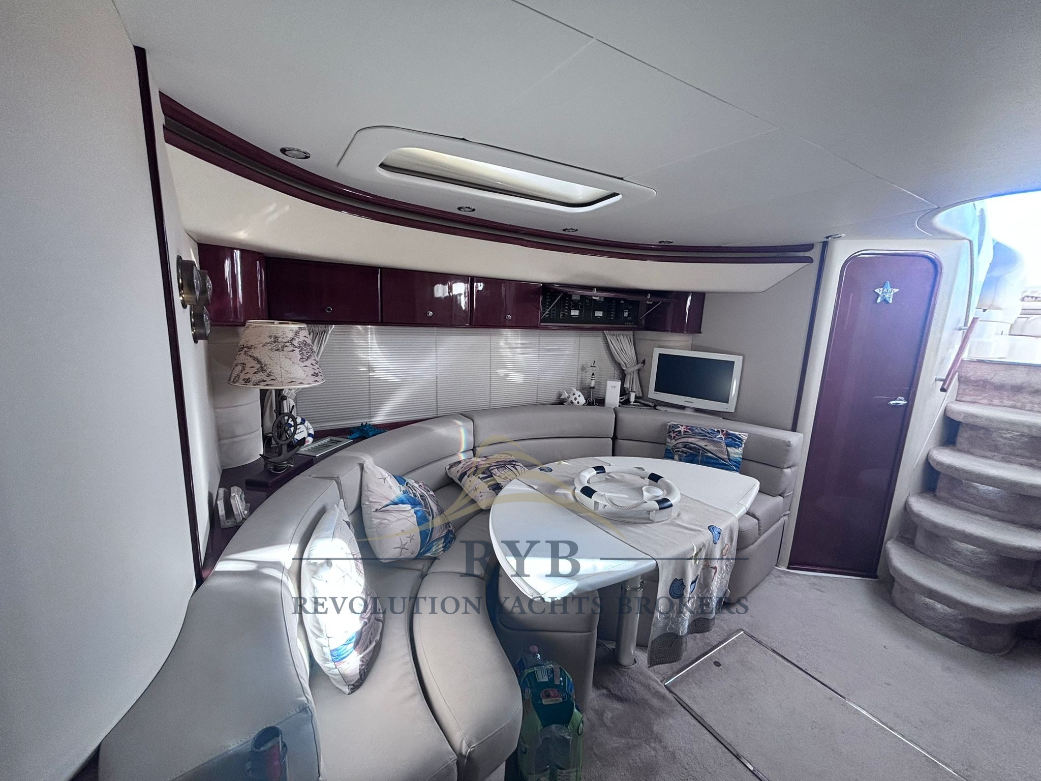 PRINCESS V55 2000 RYB (11)