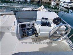 FERRETTI 480 2001 RYB (8)