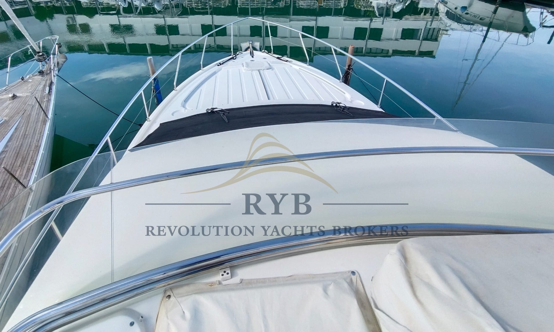 FERRETTI 480 2001 RYB (1)