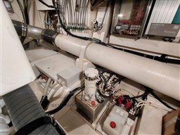 FERRETTI 510 2007 RYB (24)