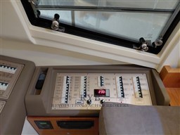 FERRETTI 510 2007 RYB (9)