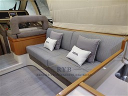 FERRETTI 510 2007 RYB (4)