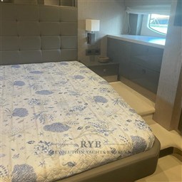 Cranchi T53 2017 RYB (44)