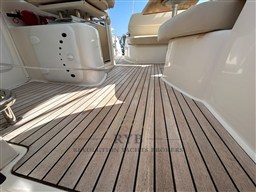 BAVARIA S29 2013 RYB (2)