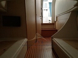 DOVIBOAT SHUTTLE 120 CABIN 2017 RYB (1)