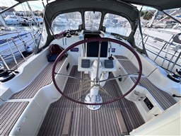BENETEAU OCEANIS 37 2011 RYB (18)