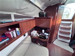 BENETEAU OCEANIS 37 2011 RYB (11)