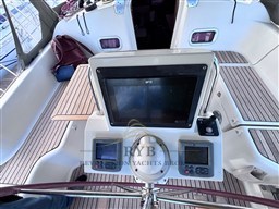 BENETEAU OCEANIS 37 2011 RYB (27)