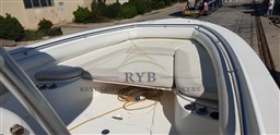 BOSTON WHALER OUTRAGE 320 2004 RYB (7)