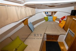 CANTIERI VENERE 28 2023 RYB (6)