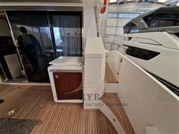 Azimut 66 FLY 2018 RYB (18)