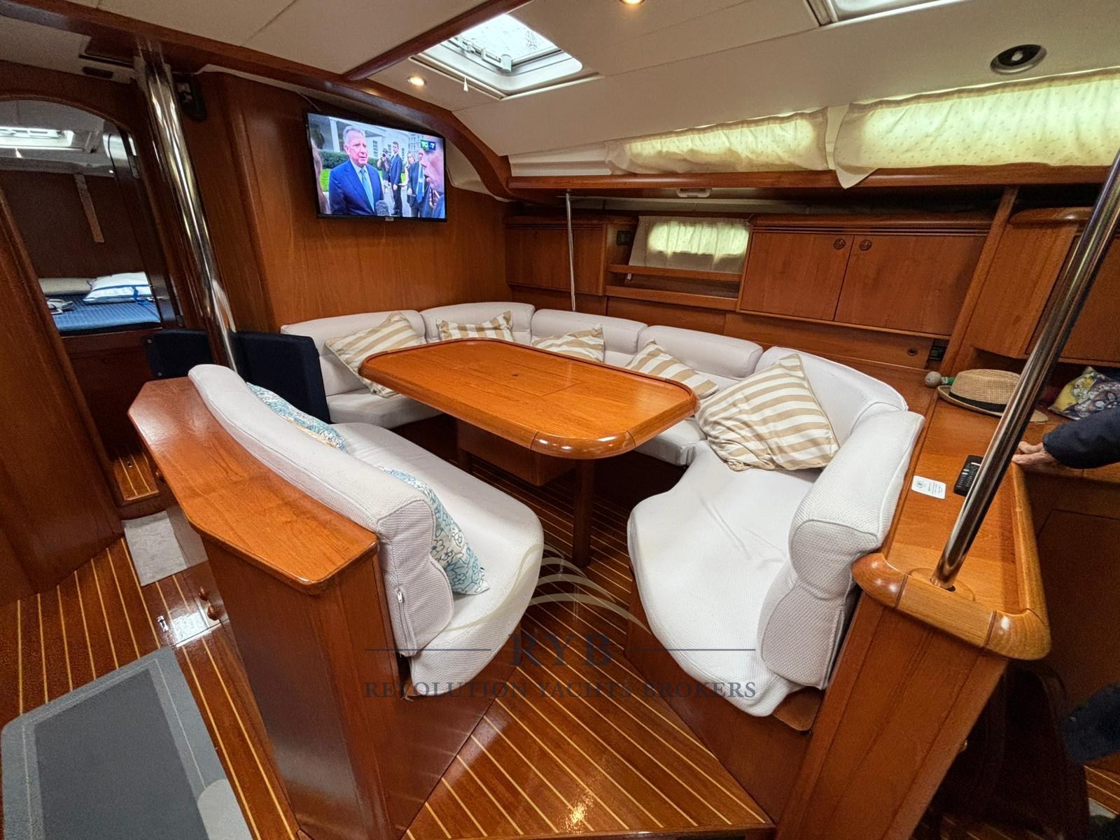 JEANNEAU S.O. 49 2004 RYB (18)