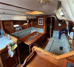 BAVARIA 350 LAGOON 1994 RYB  (28)