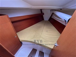 J BOATS J109 2002 RYB (70)