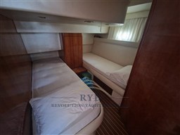 AZIMUT 40 FLY 1996 RYB (2)