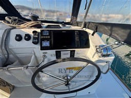 LAGOON 40 2024 RYB (12)