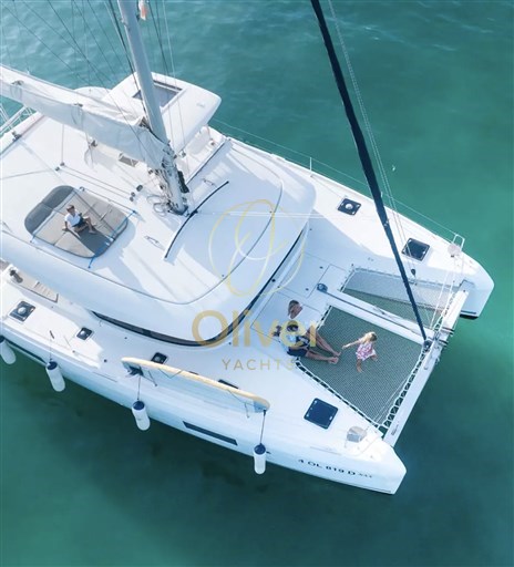 Lagoon 42